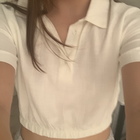 Kendall & Kylie Short Sleeve Elastic Polo Shirt. - Picture 2 of 3